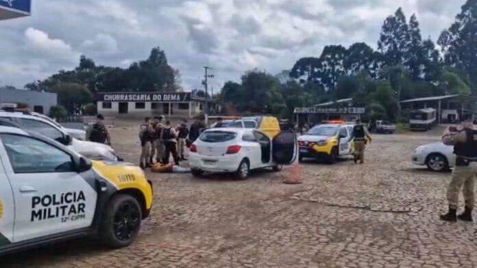 Polícia militar no Posto Delta