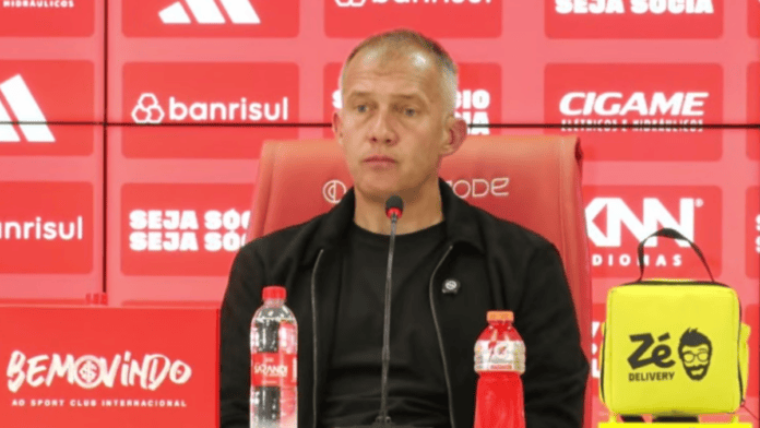 Eduardo Baptista prepara mudança tática no Internacional para volta da Série A na busca de fugir do rebaixamento