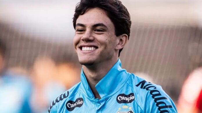 JP Chermont foi revelado pelo Santos (Foto: Raul Baretta, Santos FC)