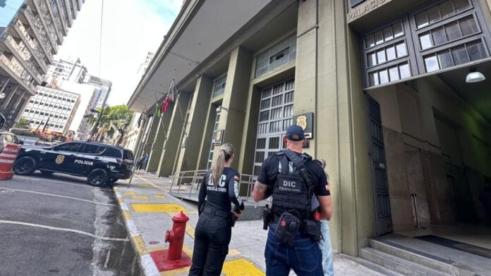 Investigação revela o que evitou desvio de R$ 1 bilhão em empresa financeira de Joinville