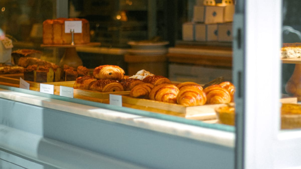 Sobras de croissant podem ser transformadas em receitas doces e salgadas (Foto: Leila Abboud/ Pexels)