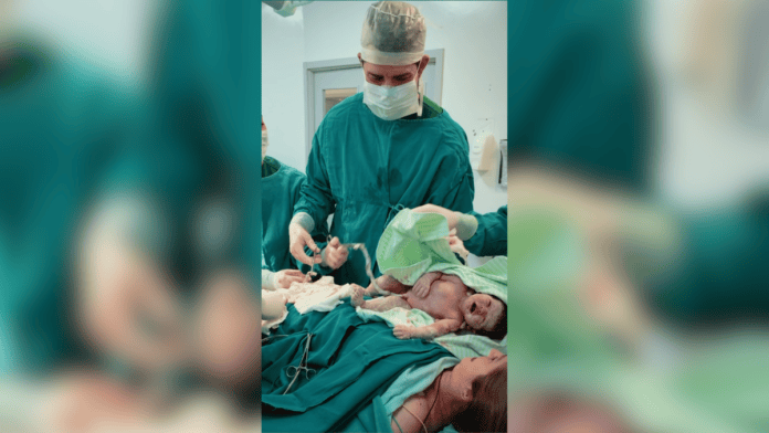 "Emoção indescritível": Médico faz parto da própria filha e relata misto de medo e alívio em SC