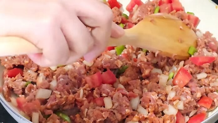 carne moída crua temperada