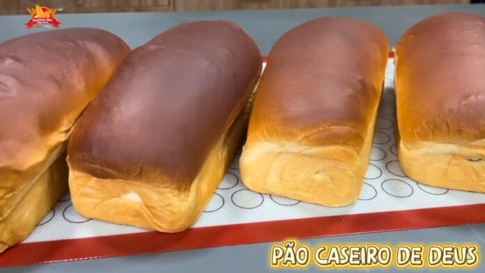 pães prontos para fatiar