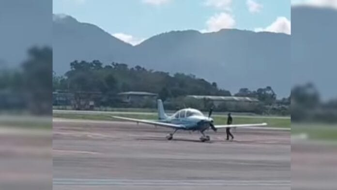 avião joinville