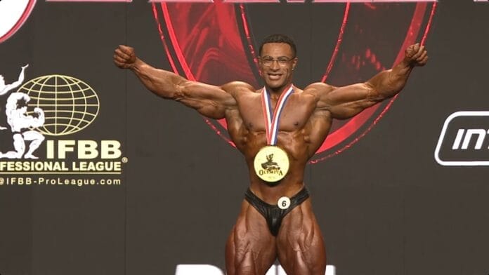 Quem é Niall Darwen, fisiculturista britânico que tirou o título de Ramon Dino no Mr. Olympia 2026