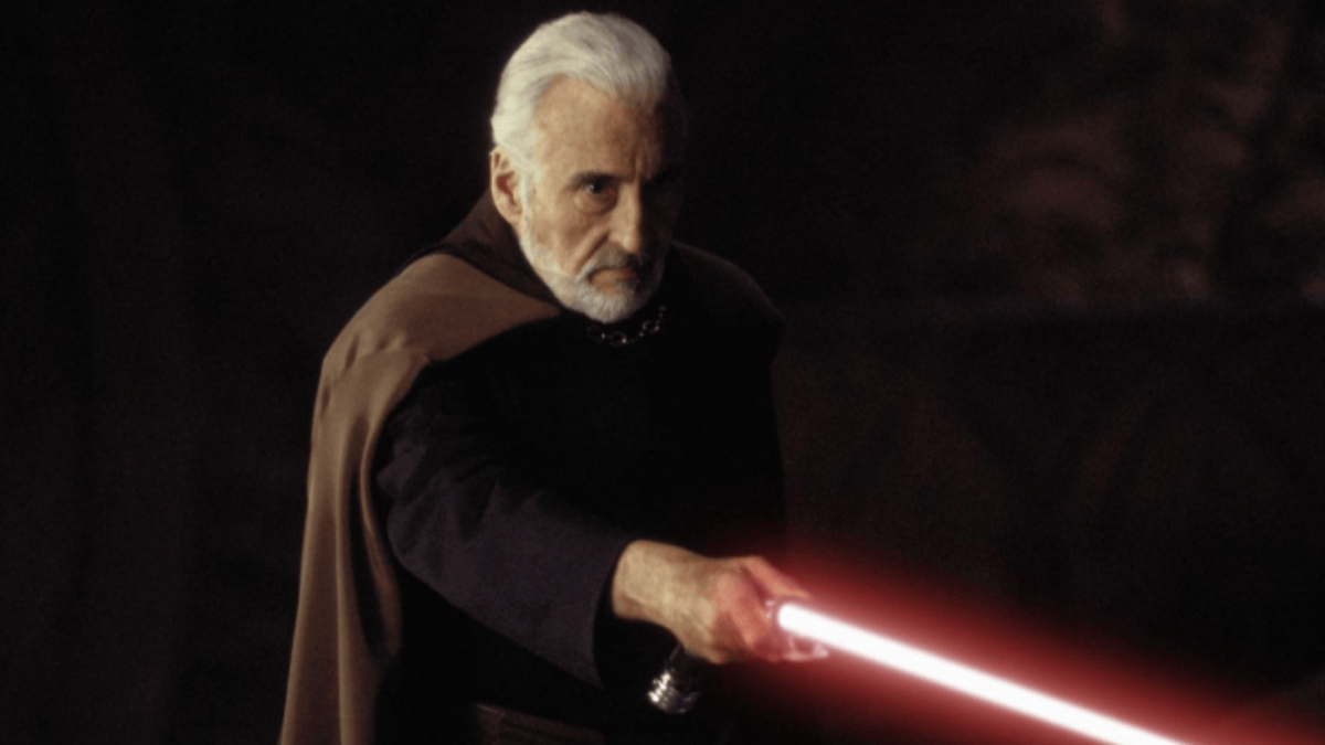 Como Conde Dooku, Christopher Lee levou sua experiência com esgrima para o universo de Star Wars (Foto: Divulgação / IMDb)