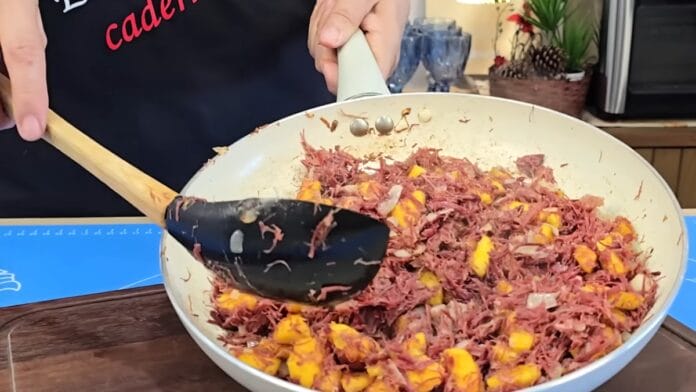 cozinhando o recheio 