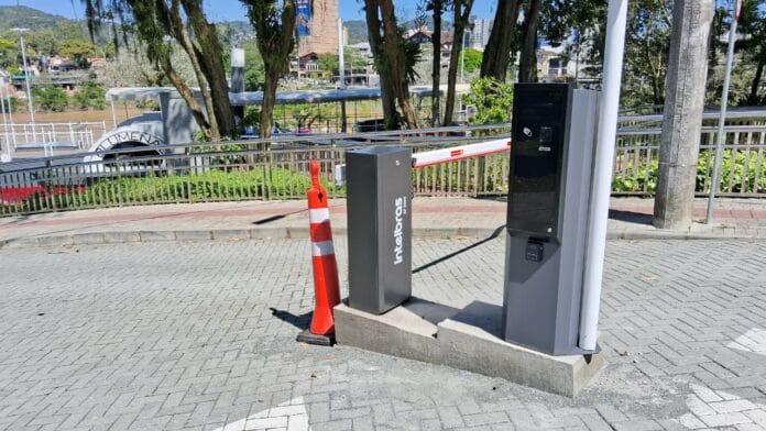 Estacionamento da Prainha em Blumenau será cobrado; veja como vai funcionar