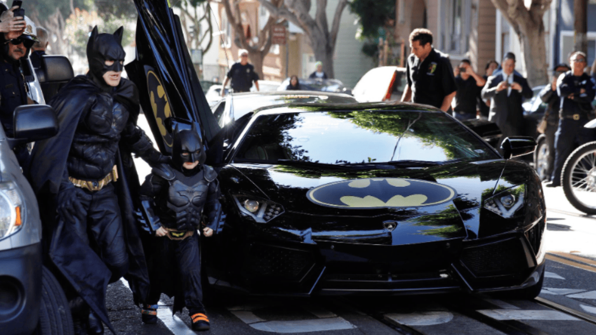 Lamborghini Gallardo transformada em Batmóvel (Foto: Divulgação / IMDb)