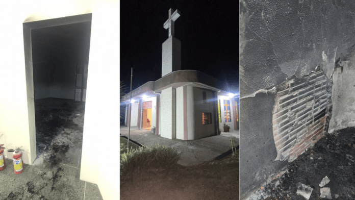 imagens do resultado de um incêndio em uma sacristia