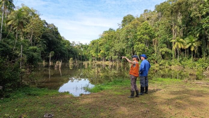 Risco de rompimento faz Defesa Civil esvaziar lagoa em ponto turístico de SC