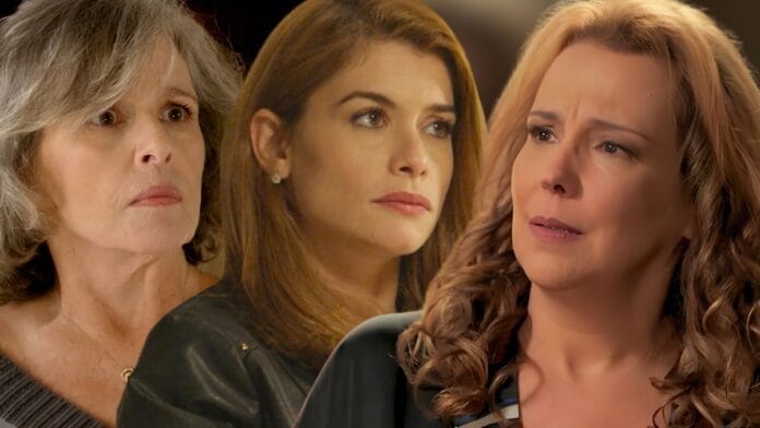 Vitória (Irene Ravache), Lívia (Alinne Moraes) e Emília (Ana Beatriz Nogueira) em cena de Além do Tempo, novela em reprise na TV Globo
