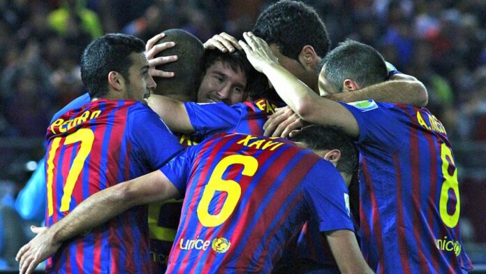 Atacante espanhol que divide recorde com Messi no Barcelona anuncia aposentadoria aos 39 anos