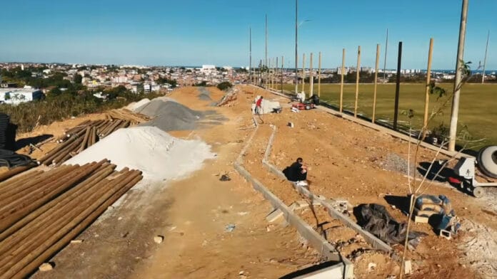 CT terá dois campos com dimensões oficiais para treinos (Foto: TV Vitória, YouTube, Reprodução)