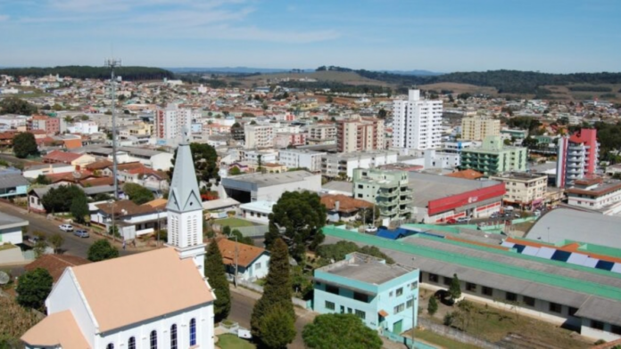 vista aérea da cidade de Curitibanos