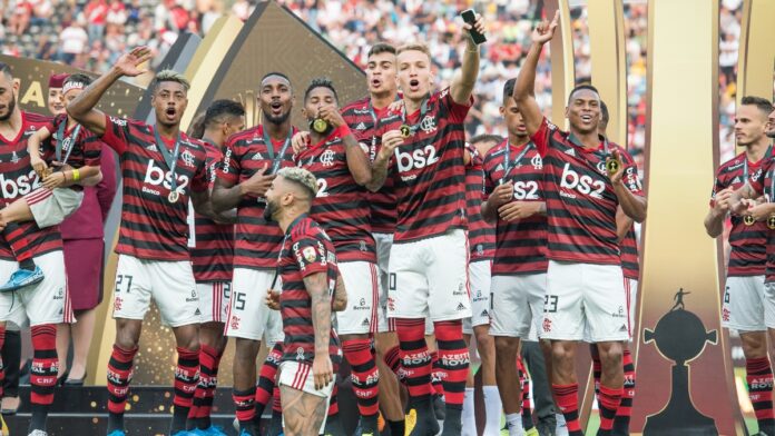 Matheus Dantas na comemoração do título da Libertadores de 2019 (Foto: Alexandre Vidal, Flamengo)