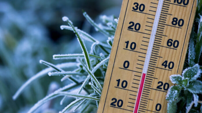 Frente fria avança em SC e traz mínimas de até 3°C em plena primavera