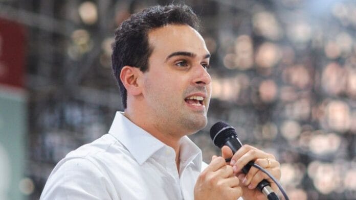 Lucas Ribeiro foi eleito governador da Paraíba