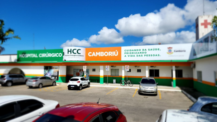 Após polêmica de salários, cidade colada a Balneário Camboriú assume hospital e põe gabinete do secretário no local