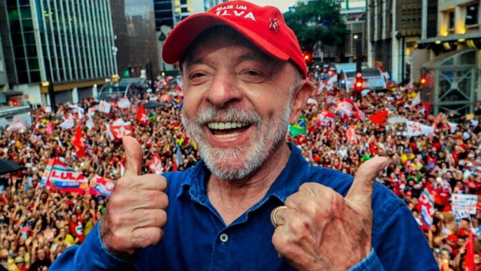 Lula faz 81 anos nesta terça-feira, mas tem outra data no RG; pergunta já valeu R$ 1 milhão no programa de Silvio Santos