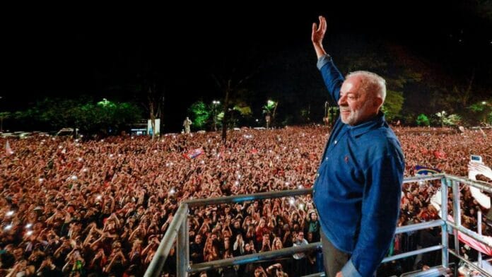 Lula foi reeleito com 51,78% dos votos válidos no 2º turno