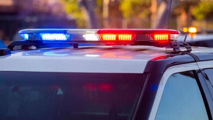 Menina de 11 anos escapa de tentativa de sequestro em SC após homem tentar puxá-la para dentro de carro