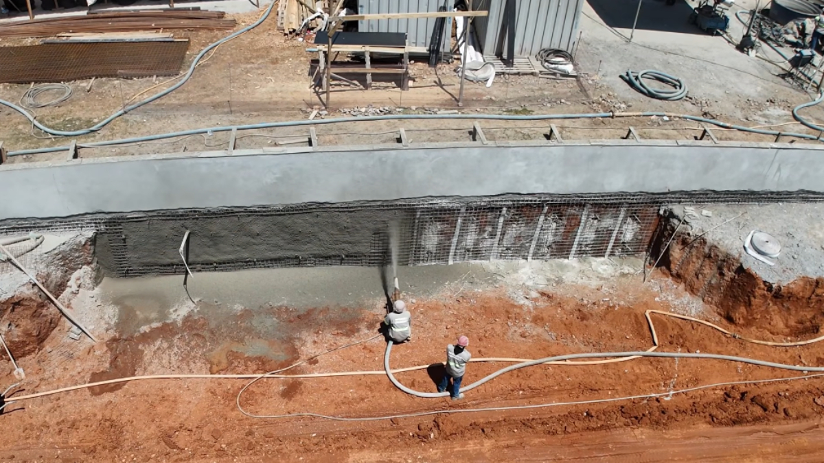Toma R Novo estádio da Série A começa a tomar forma com paredes de concreto ...