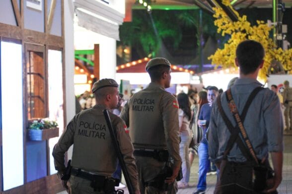 Segurança será reforçada na Oktoberfest Blumenau para reta final das Eleições 2026