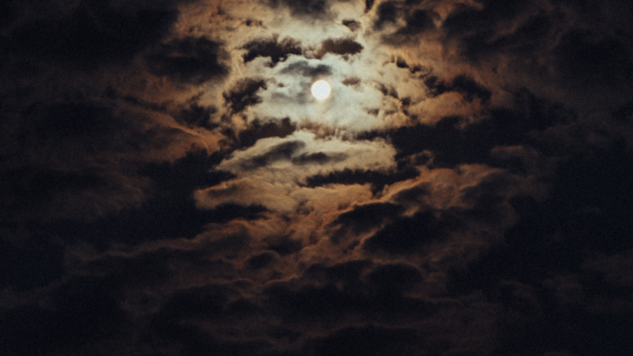 Qual a fase da Lua hoje? 17/10/2026