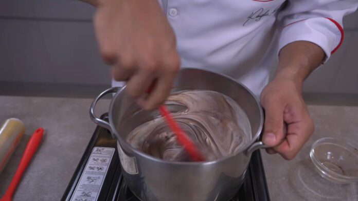 misturando os ingredientes
