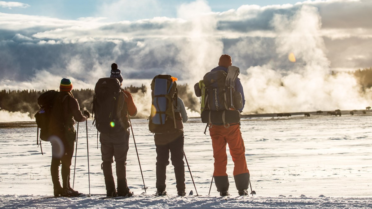 O inverno transforma Yellowstone com neve profunda e temperaturas médias mínimas que podem ficar entre -17 °C e -13 °C (Foto: Neal Herbert / NPS)