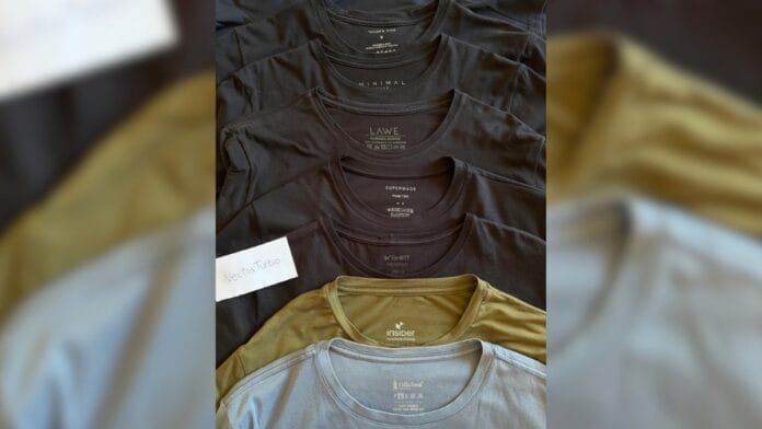 camisetas dobradas