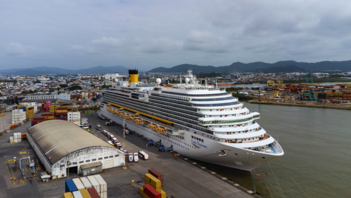 Referência nacional, porto de SC se prepara para receber 180 mil turistas em temporada de cruzeiros