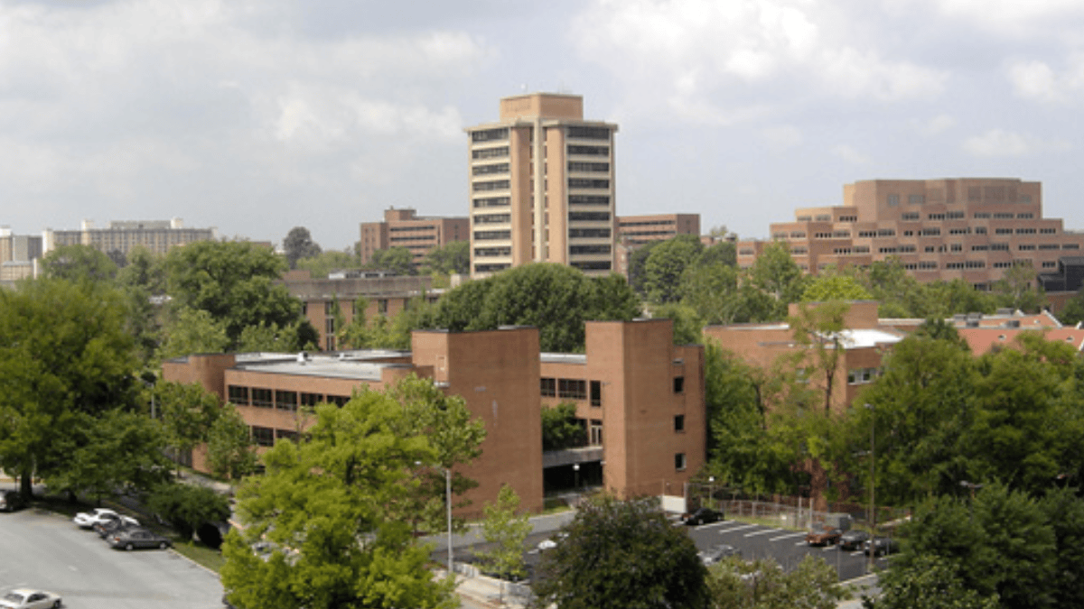 Corpo de Colleen Slemmer foi encontrado na área agrícola da Universidade do Tennessee, em Knoxville, na manhã seguinte ao crime (Foto: Zereshk / Wikimedia Commons)