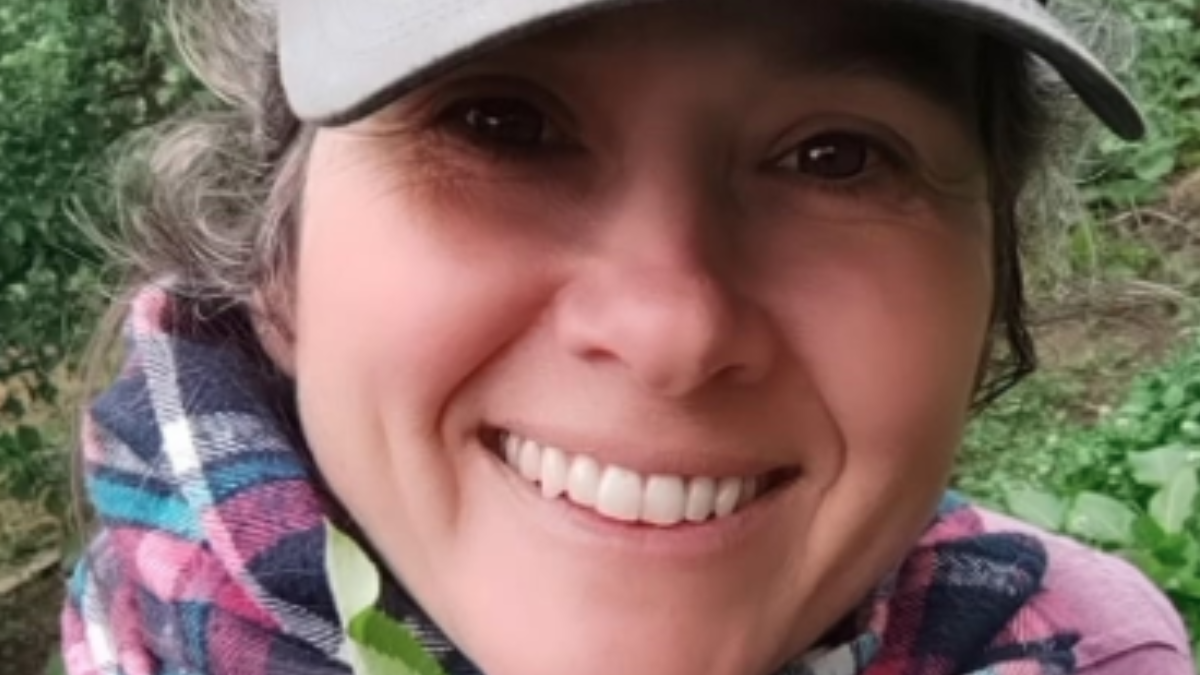 Kátia Helena Fenner Rodrigues trabalha na Fazenda Varginha, em São Joaquim, onde combina produção rural, pecuária e preservação de araucárias (Foto: Divulgação / Mulheres no Agro)