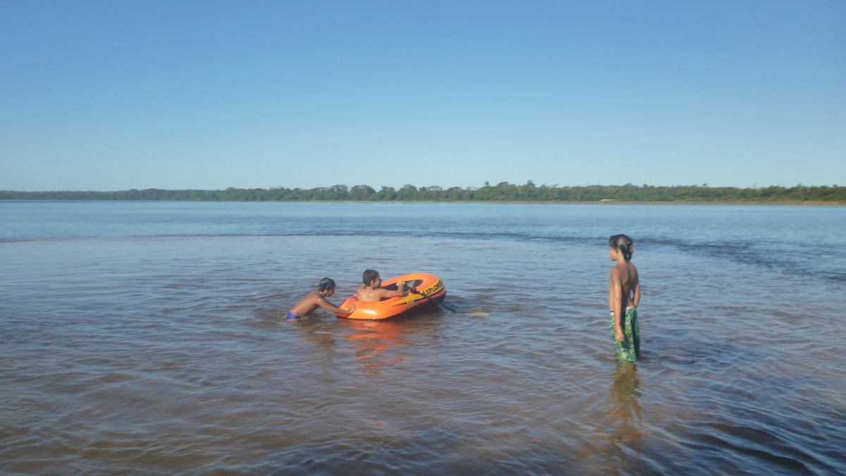 Bacias dos rios Tocantins e Araguaia formam a área de ocorrência natural do tucunaré-azul antes da expansão da espécie pelo país (Foto: Cesarxbarros / Wikimedia Commons)