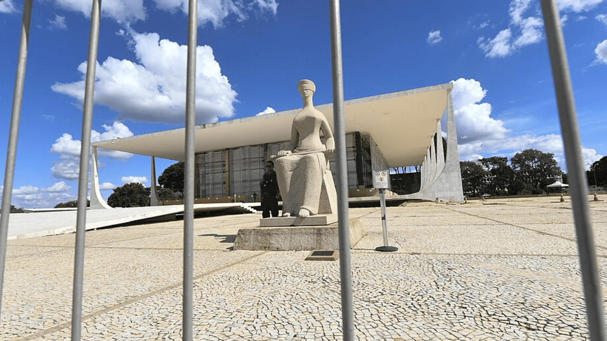 STF encaminhou em 2026 os dois processos ao núcleo de solução consensual após ministros apresentarem entendimentos diferentes sobre os contratos antigos (Foto: Jefferson Rudy / Agência Senado / Wikimedia Commons)