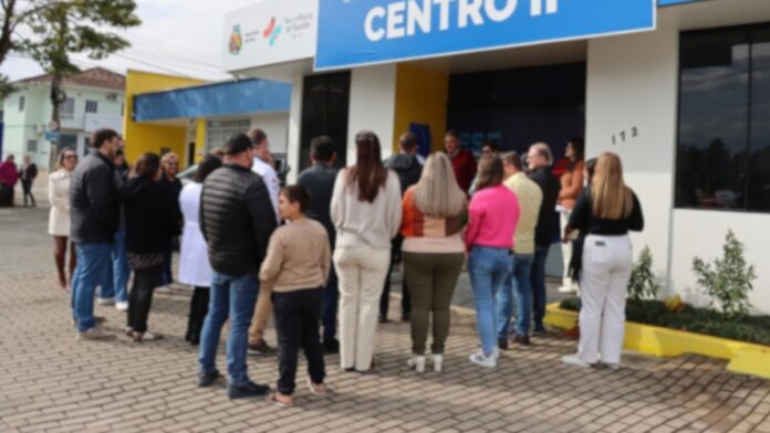 Pequena cidade de SC tem 1 a cada 15 moradores em fila do SUS e Justiça decide intervir