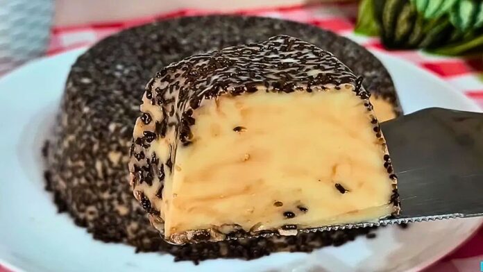É só misturar e levar pra geladeira: pudim cremoso de leite ninho é feito com apenas 5 ingredientes