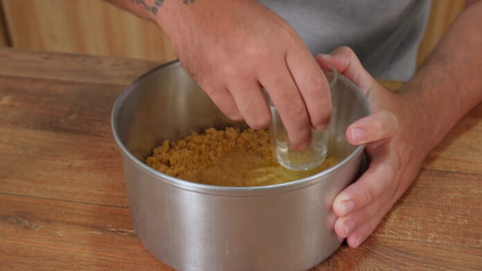 fazendo a base da cheesecake