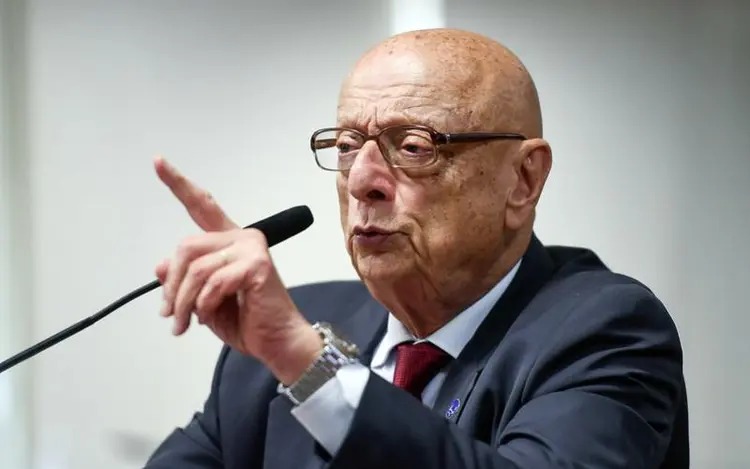 Esperidião Amin é pré-candidato do PP a governador em SC