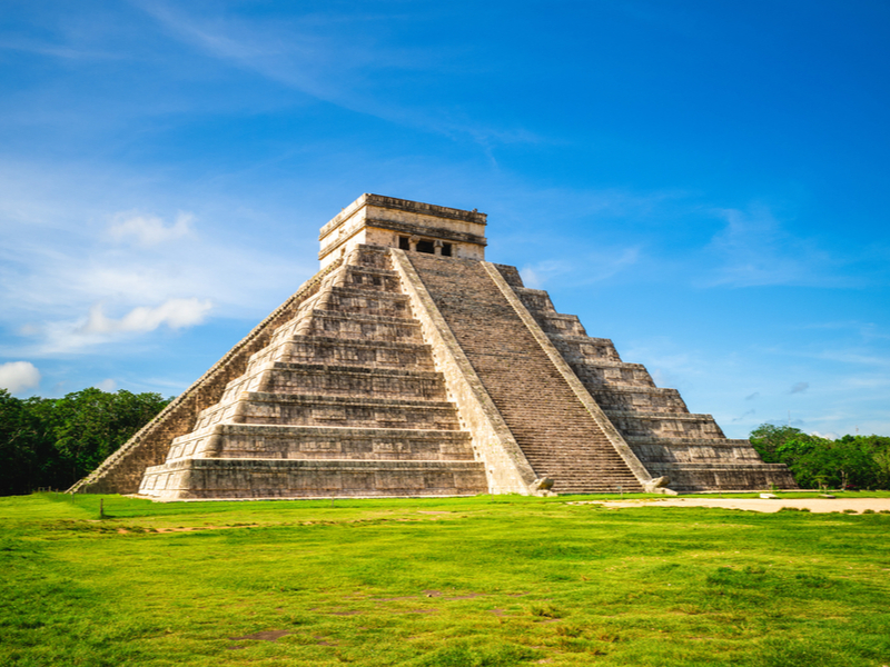 Sítio arqueológico Chichén Itzá Já para aqueles que buscam uma experiência histórica e cultural completa, visitar o sítio arqueológico de Chichén Itzá